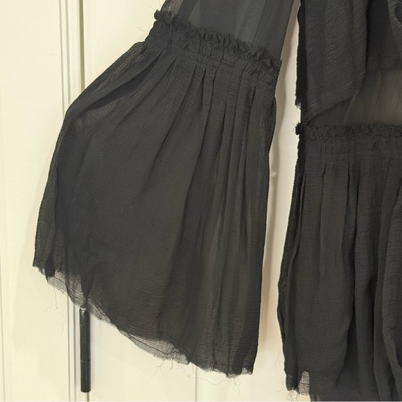 Nicholas Black Blouse Sheer Bell Sleeve Size 6 Whimsigoth Boho Chic Romantic Top - Picture 3 of 8